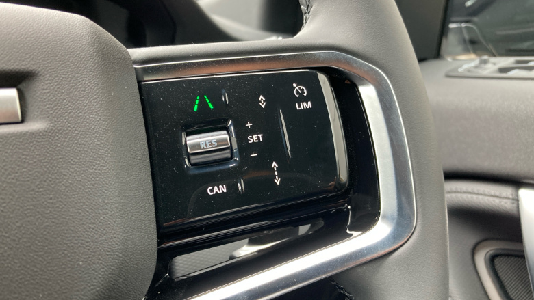 Land Rover Discovery Sport 1.5 P270e Dynamic SE 5dr Auto [5 Seat] Station Wagon